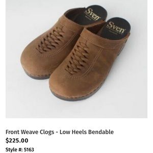 Sven Taupe Suede Clogs - size 36